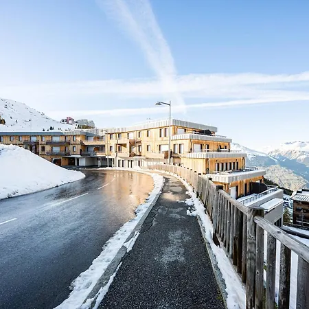 3 Pieces Neuf A Avec 2 Parkings, 4 Personnes - Fr-1-351-272