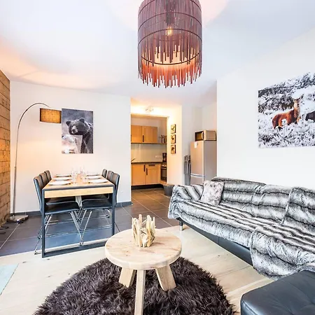 3 Pièces Neuf à Avec 2 Parkings, 4 Personnes - Fr-1-351-272