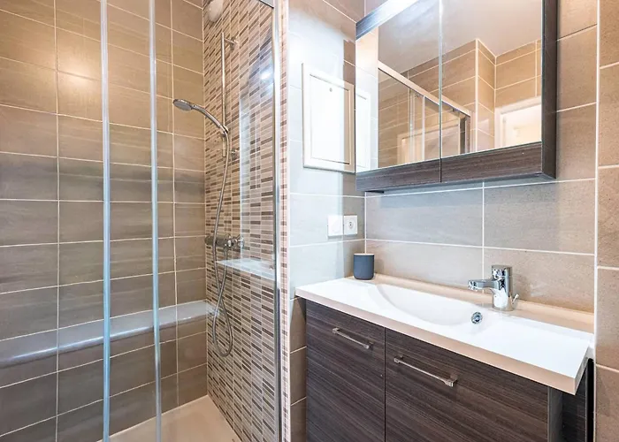 3 Pièces Neuf à Avec 2 Parkings, 4 Personnes - Fr-1-351-272 Appartement